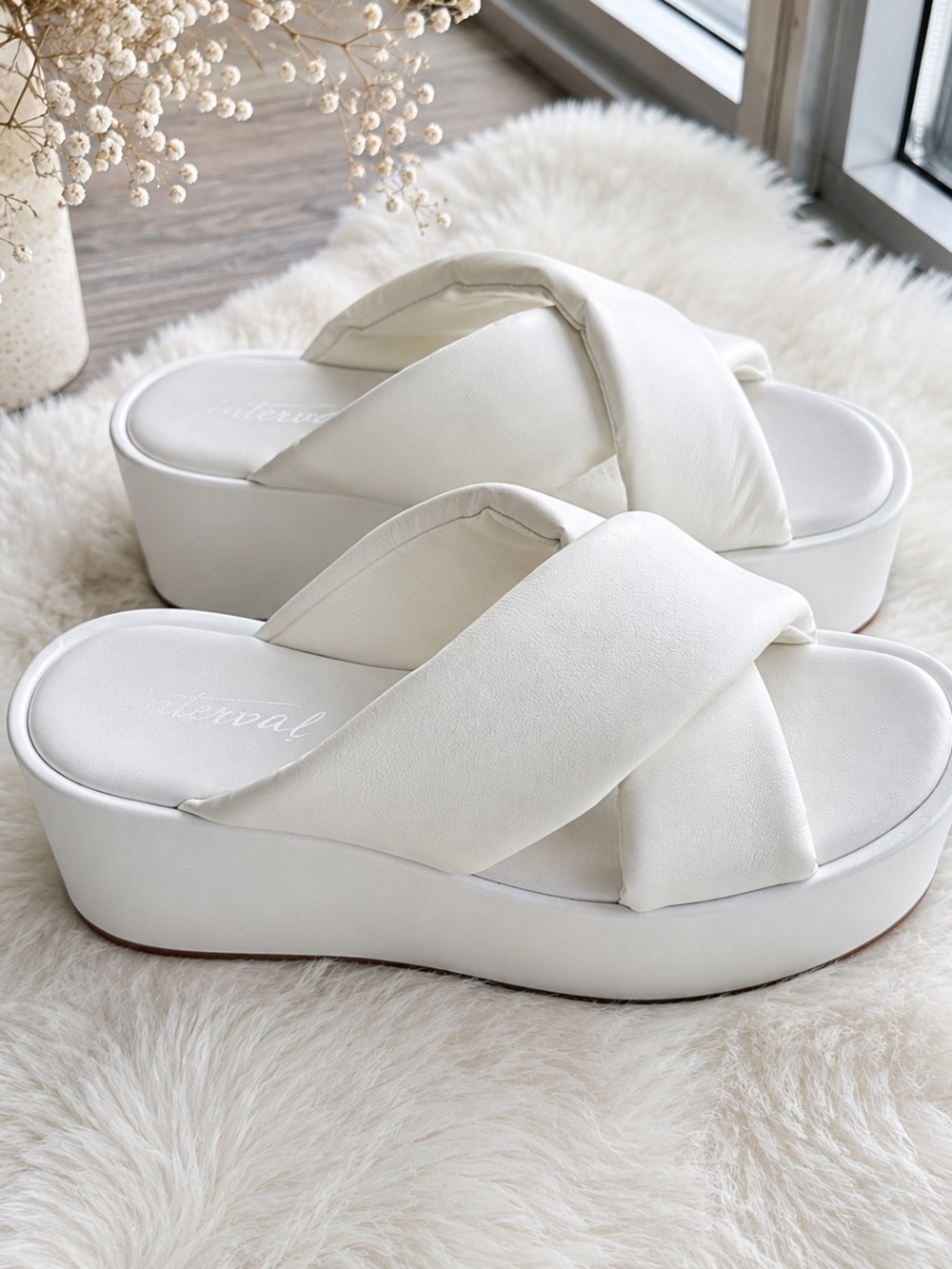 🤍L’Intervalle White Platform Wedge Sandals🤍